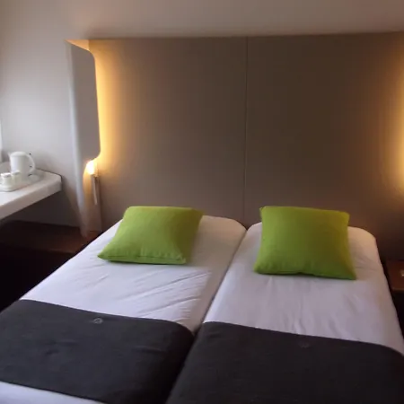 Campanile Hotel 3*