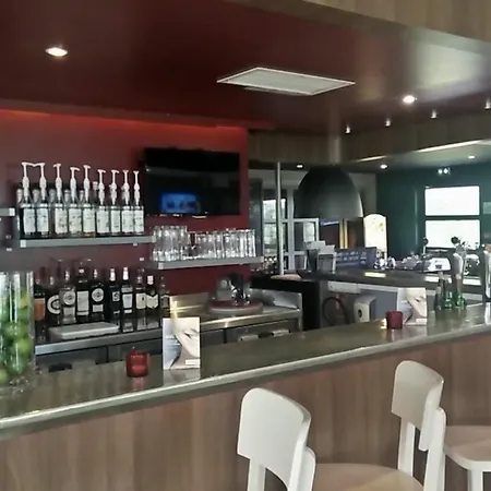 Campanile Hotel 3*
