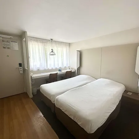 Campanile Hotel Chantilly