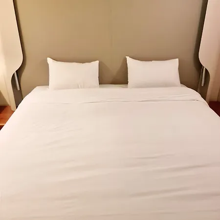 Hotel Campanile 3*