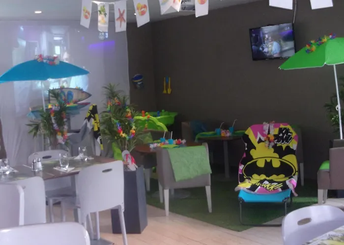 Отель Campanile 3*